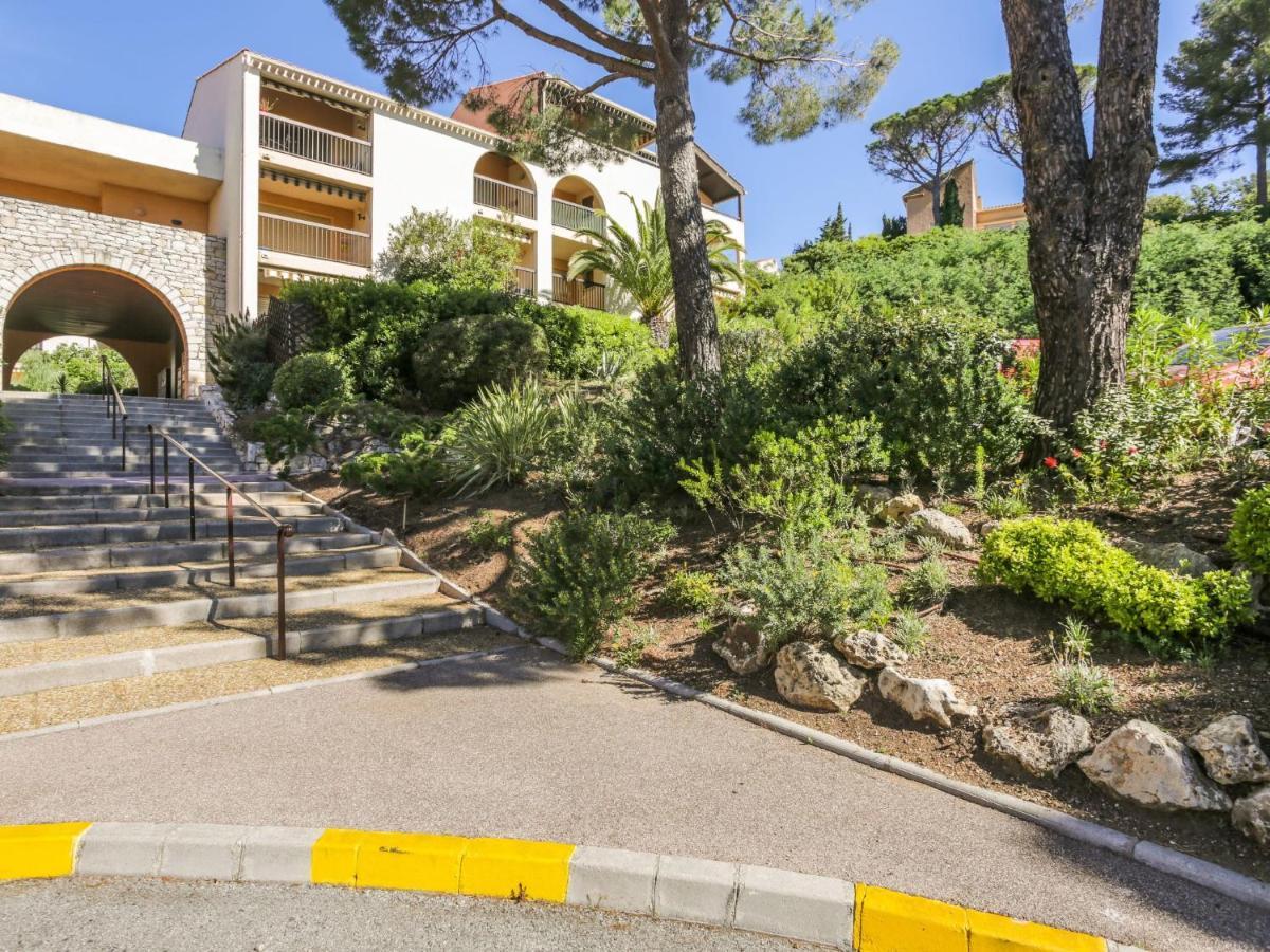Apartment Le Domaine De La Gaillarde-15 By Interhome Les Issambres Exterior foto